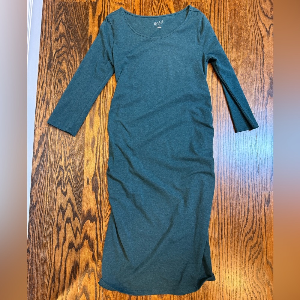 Maternity Bodycon dress - small